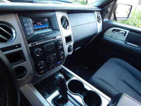 2017 Ford Expedition XLT