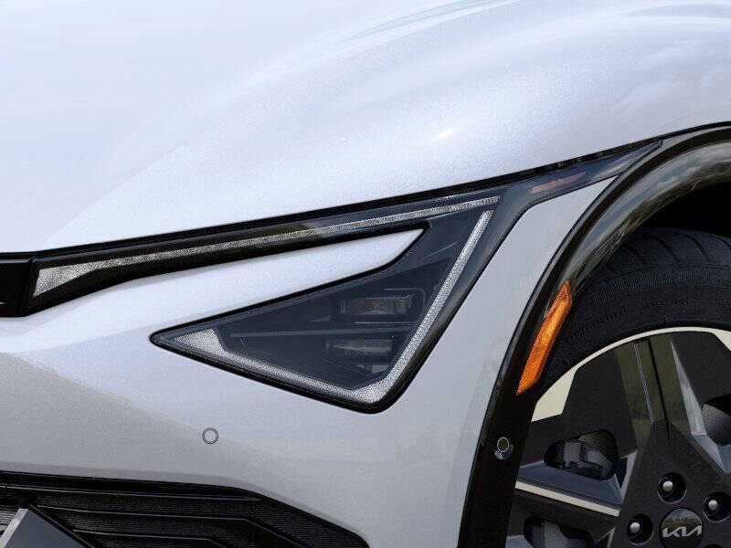 2025 Kia EV6 Light Long Range