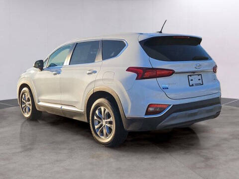2020 Hyundai Santa Fe SE