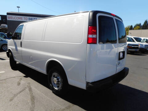 2016 Chevrolet Express 2500