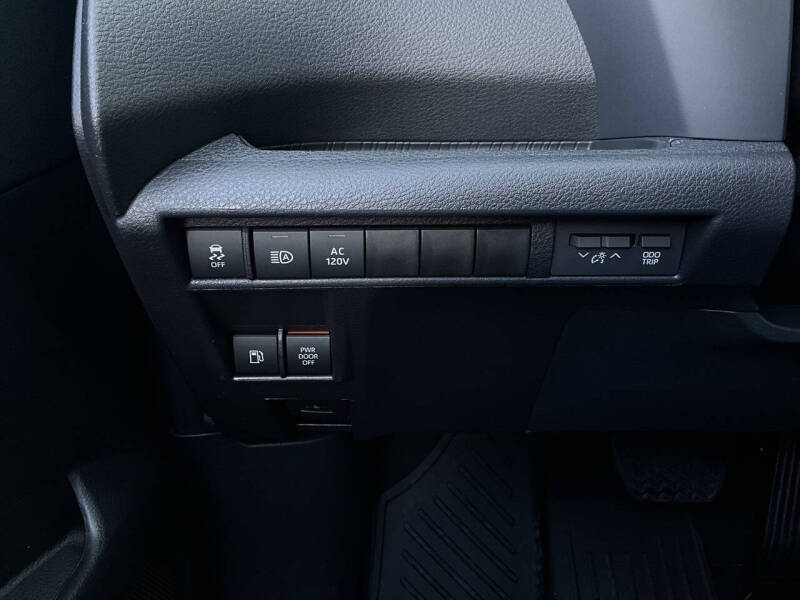 2026 Toyota Sienna Woodland Edition