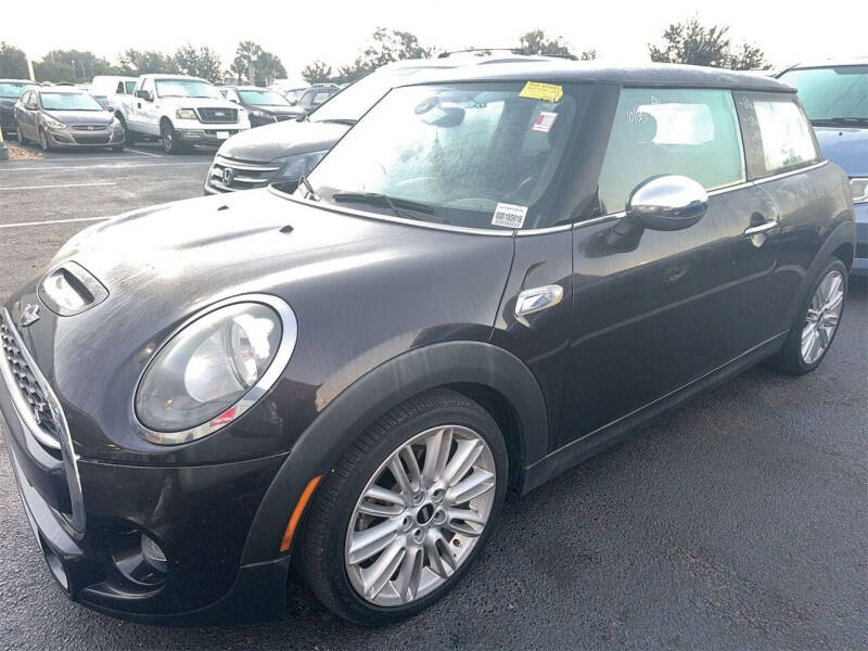 2015 MINI Hardtop 2 Door for sale at THE SHOWROOM in Miami FL
