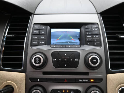 2019 Ford Taurus SE