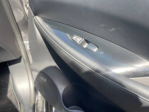 2015 Nissan LEAF S