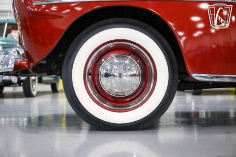 1947 Ford Deluxe