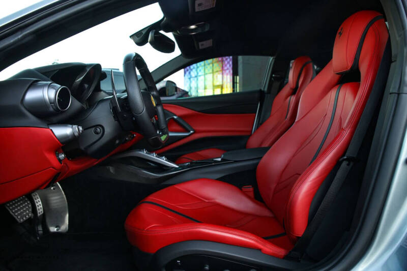 2019 Ferrari 812 Superfast