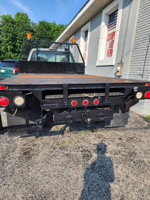 2006 Ford F-550 Super Duty for sale at SINGH'S AUTOGROUP LLC in Nelliston, NY