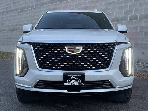 2025 Cadillac Escalade Luxury