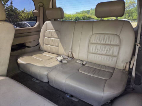 2002 Lexus LX 470