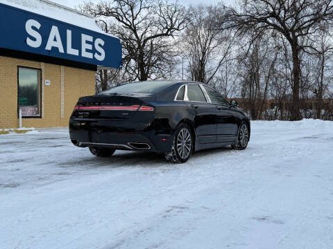 2017 Lincoln MKZ Premiere