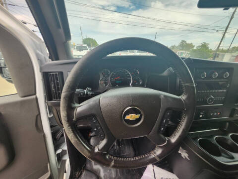2020 Chevrolet Express 2500