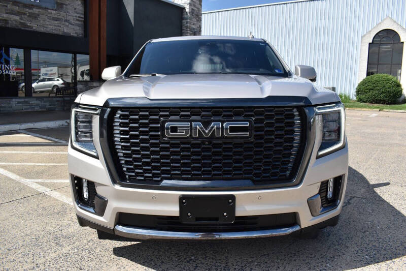2023 GMC Yukon Denali Ultimate