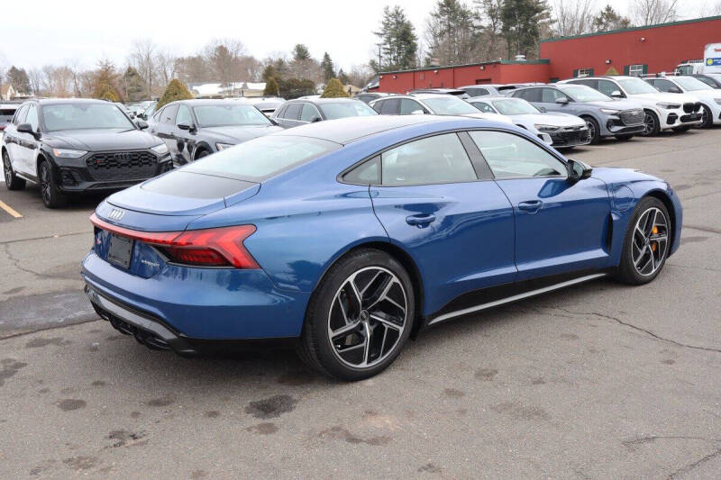 2024 Audi RS e-tron GT quattro