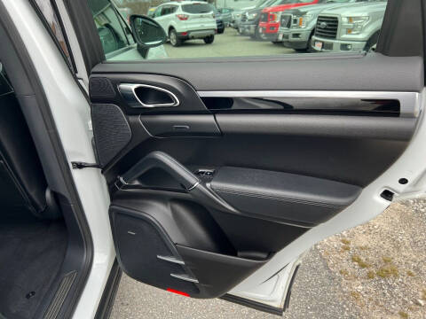 2014 Porsche Cayenne S