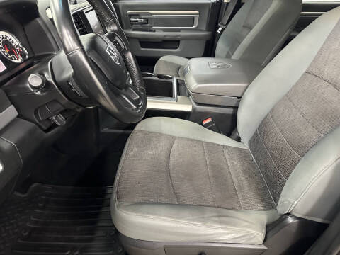 2014 RAM 1500 SLT