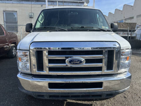 2012 Ford E-Series E-350 SD