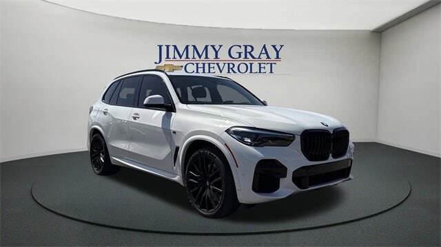 2022 BMW X5 M50i