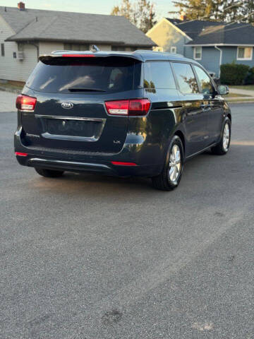 2016 Kia Sedona LX