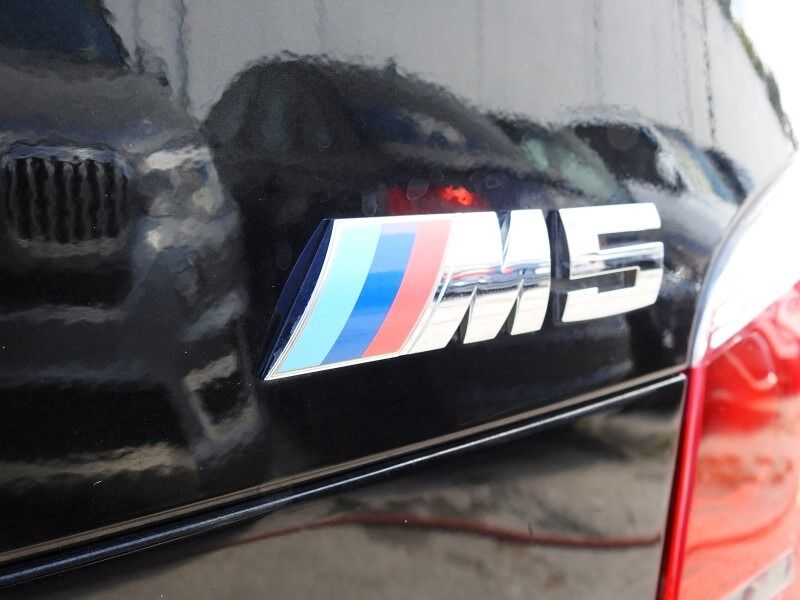 2006 BMW M5  - $18,900