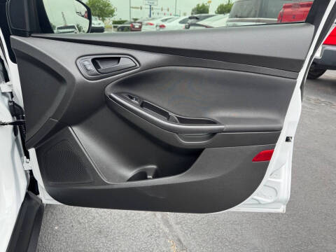2015 Ford Focus S