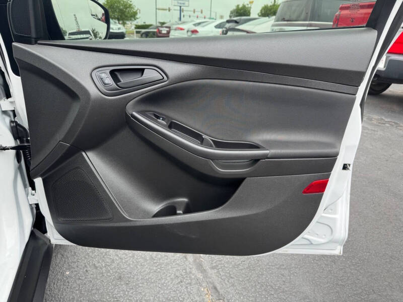 2015 Ford Focus S