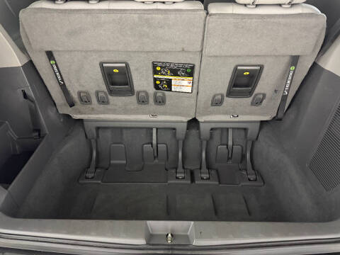 2020 Toyota Sienna XLE Premium 8-Passenger