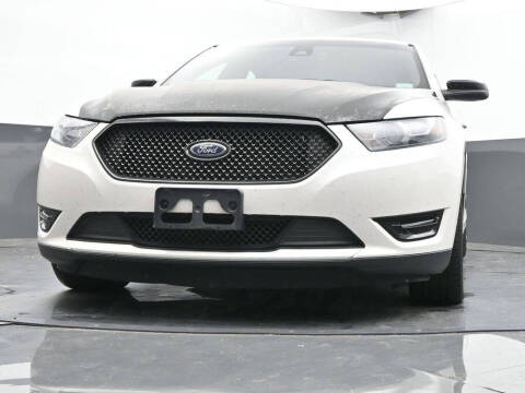 2017 Ford Taurus SHO