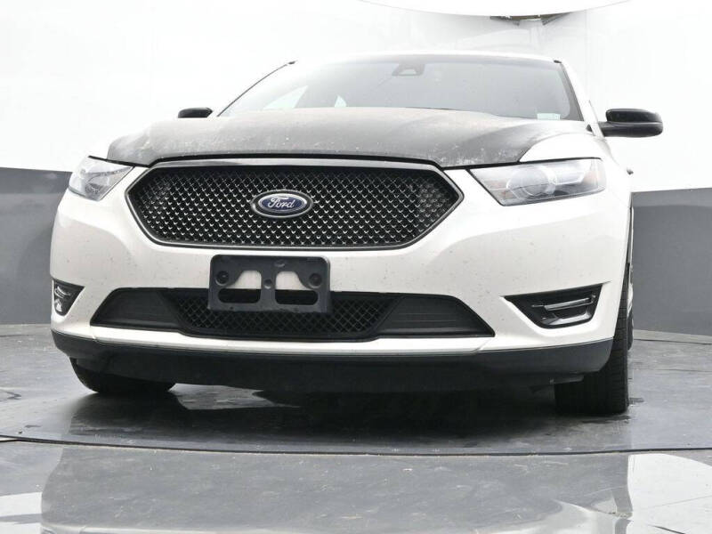 2017 Ford Taurus SHO