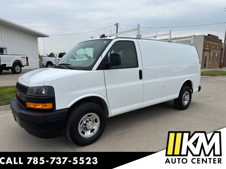 2021 Chevrolet Express Cargo Work Van's photo