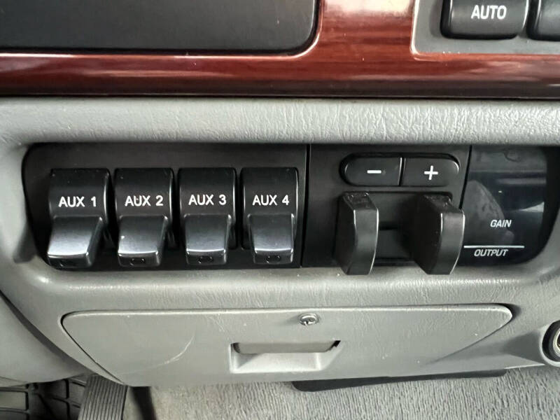 2005 Ford F-350 Super Duty Lariat