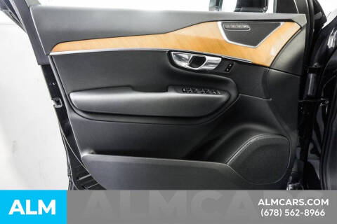 2025 Volvo XC90 B6 Plus Bright Theme 7P