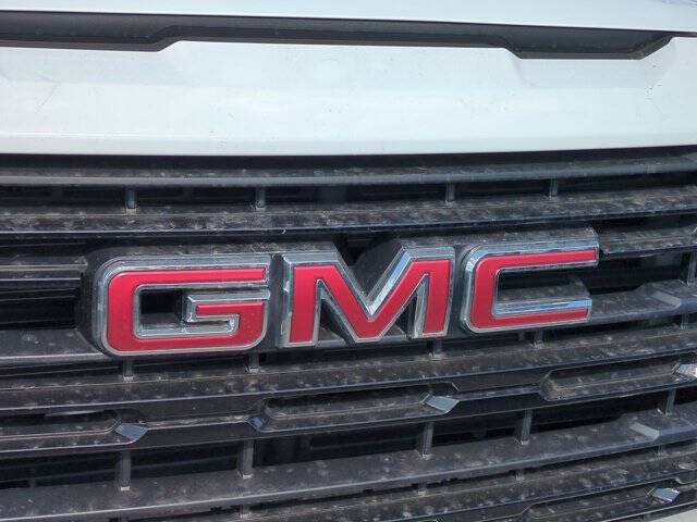 2026 GMC Sierra 1500 Elevation Standard