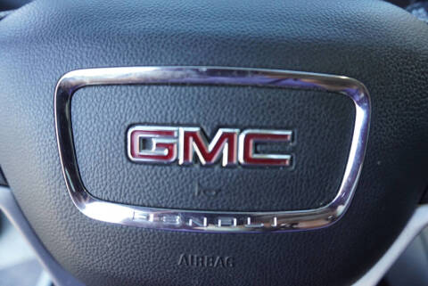 2022 GMC Acadia SLE