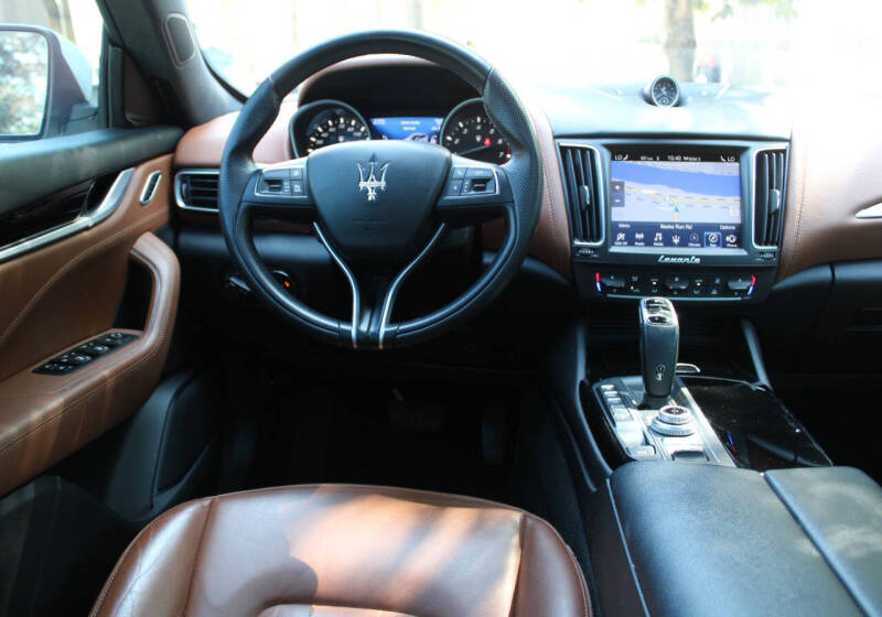 2020 Maserati Levante