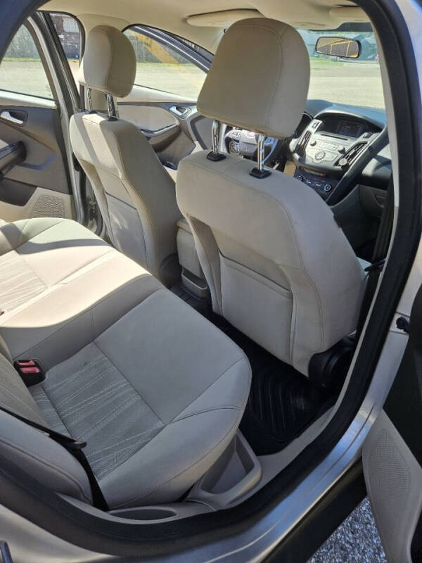 2015 Ford Focus SE