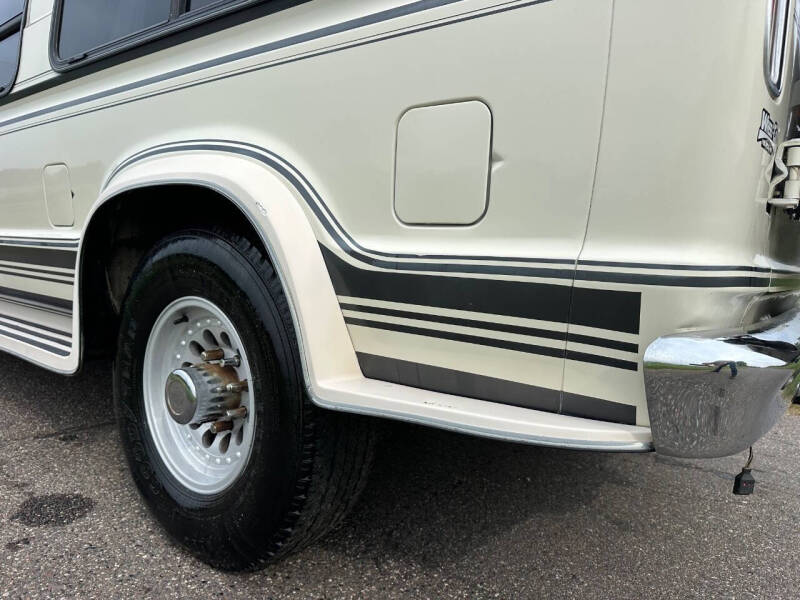 1989 Ford E-Series