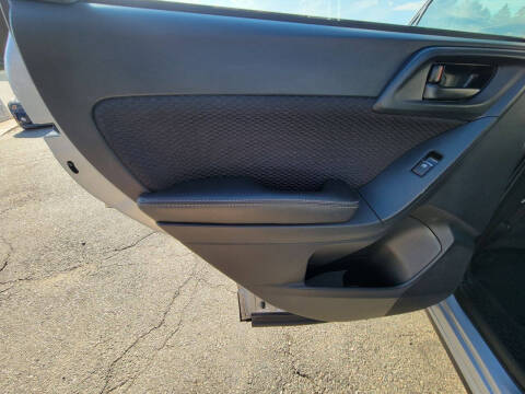 2017 Subaru Forester 2.5i