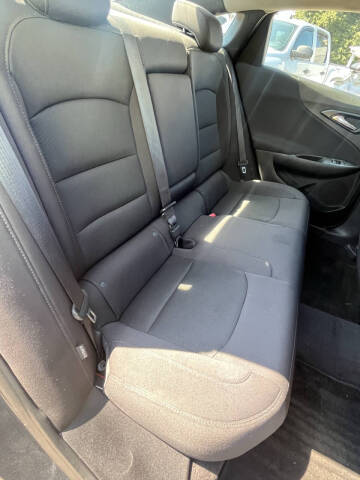 2017 Chevrolet Malibu LT