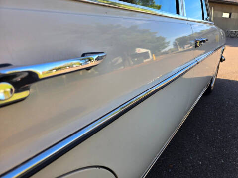 1972 Mercedes-Benz 220