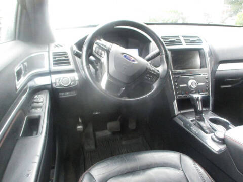 2018 Ford Explorer Sport