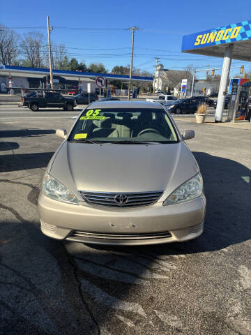 2005 Toyota Camry LE