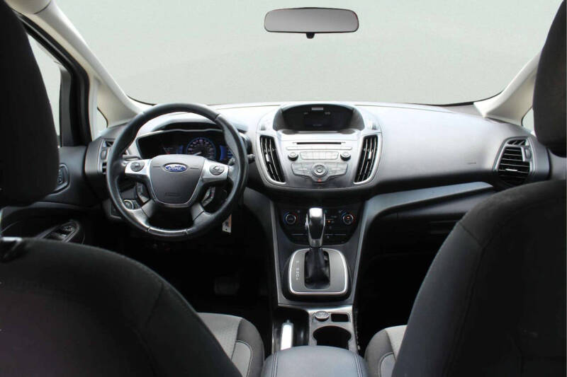 2017 Ford C-MAX Hybrid SE