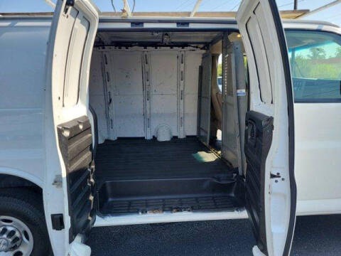 2017 Chevrolet Express 2500