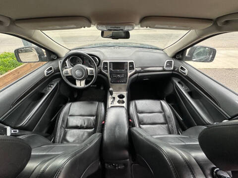 2012 Jeep Grand Cherokee Laredo