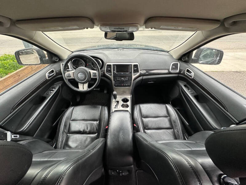 2012 Jeep Grand Cherokee Laredo