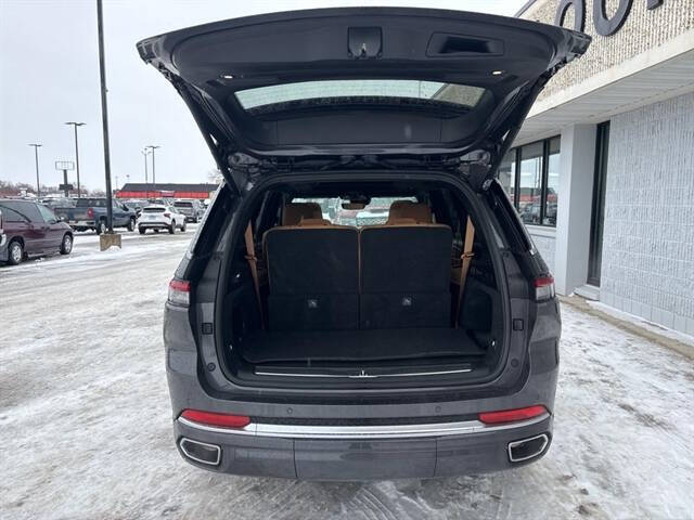 2024 Jeep Grand Cherokee L Summit Reserve