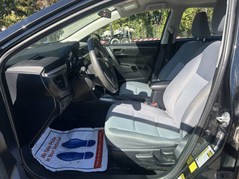 2016 Toyota Corolla LE