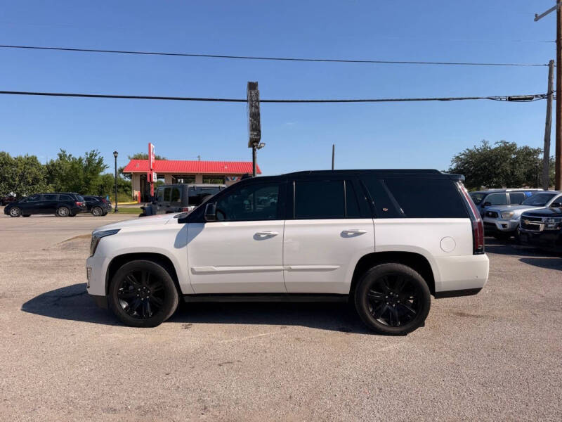 2020 Cadillac Escalade Premium Luxury