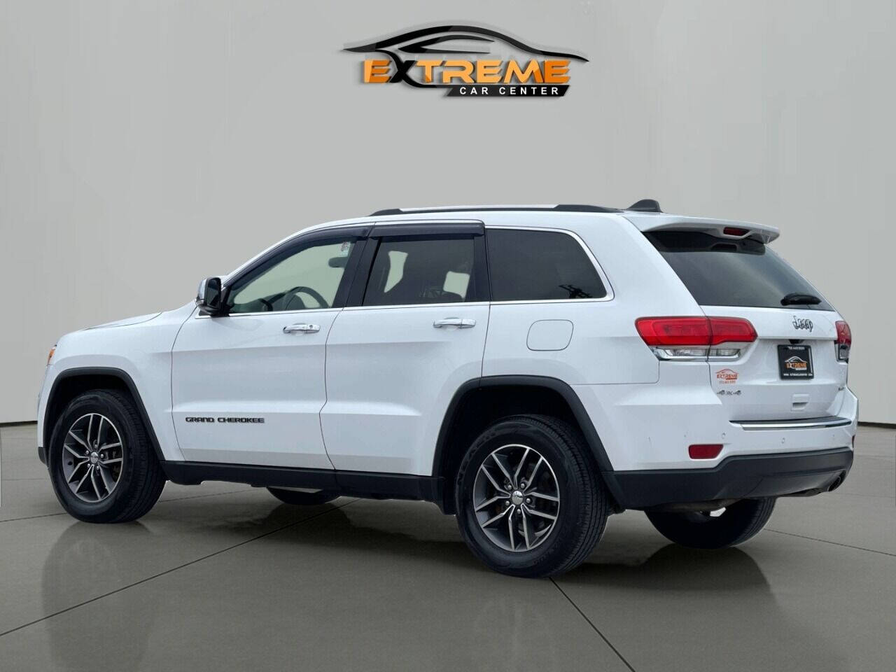 2017 Jeep Grand Cherokee for sale at Extreme Car Center in Detroit, MI