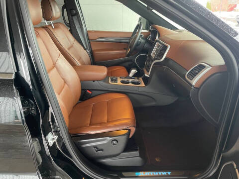 2018 Jeep Grand Cherokee Summit